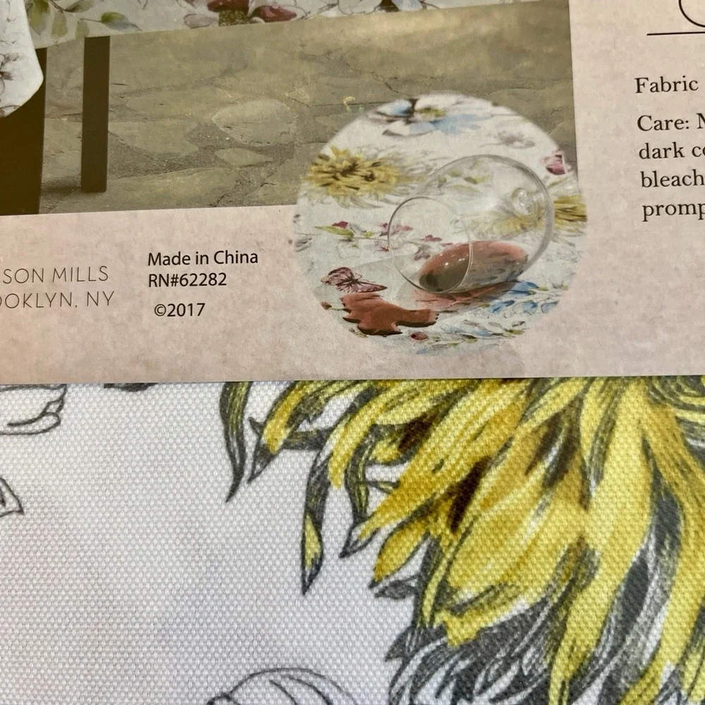 Benson Mills Blooming Floral 60x104  Oblong  Tablecloth Treated Polyester